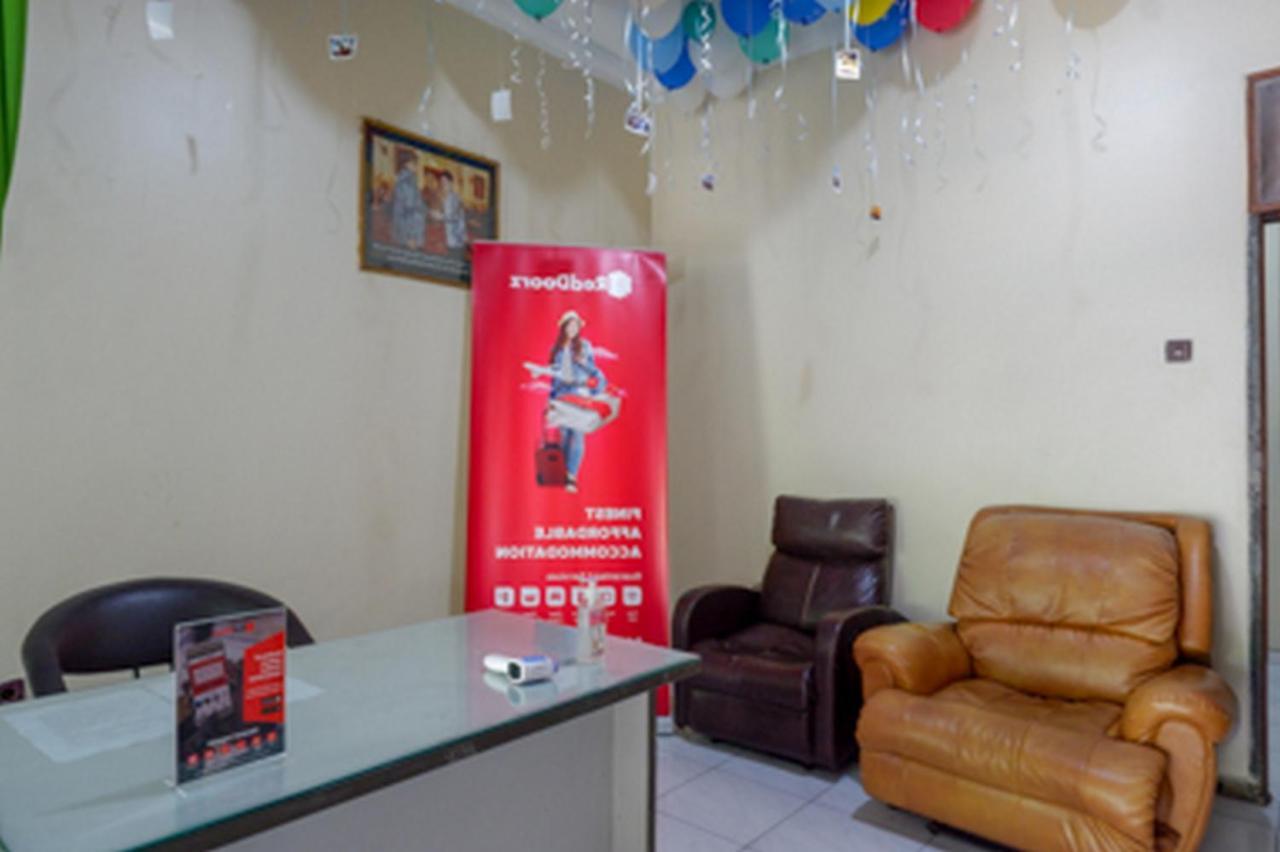 Reddoorz Near Rsud Kudus Hotel Ngoại thất bức ảnh
