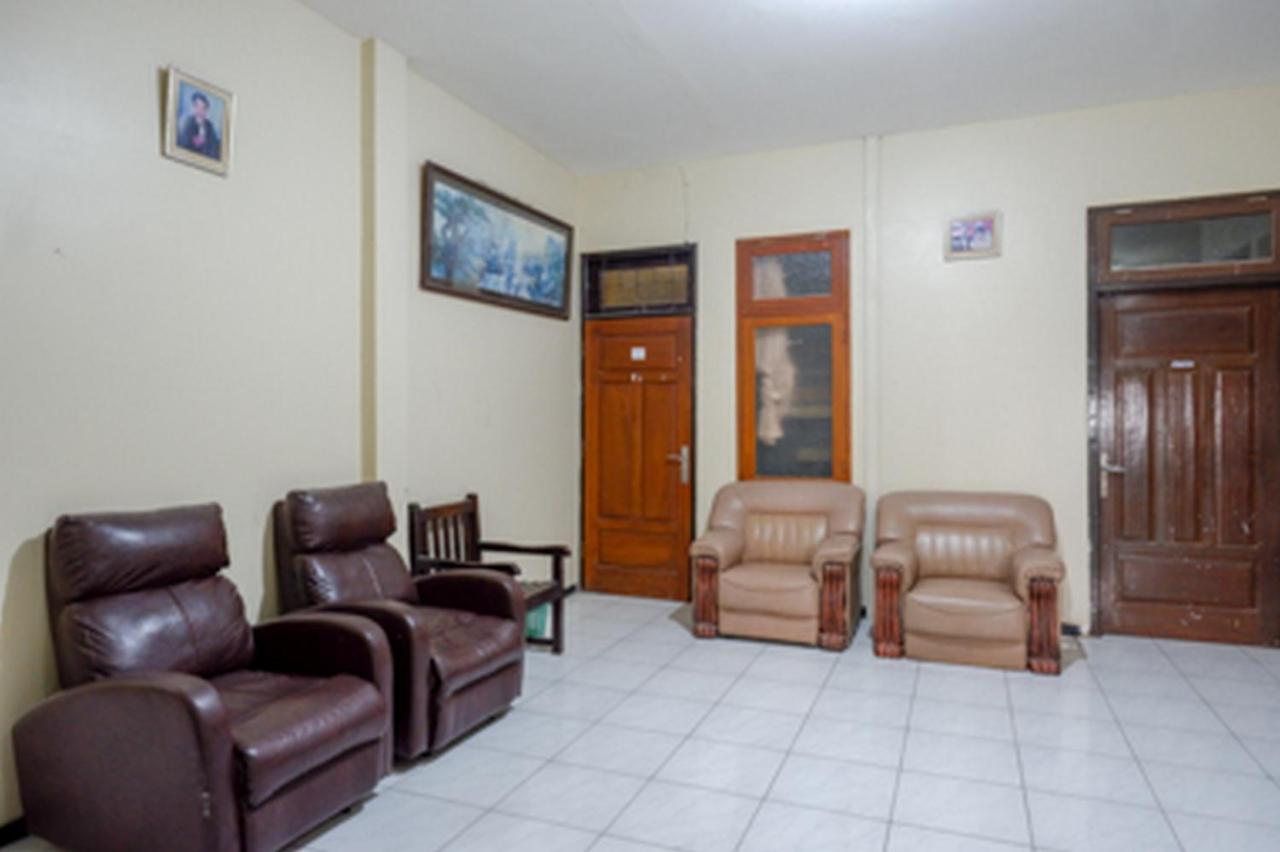 Reddoorz Near Rsud Kudus Hotel Ngoại thất bức ảnh