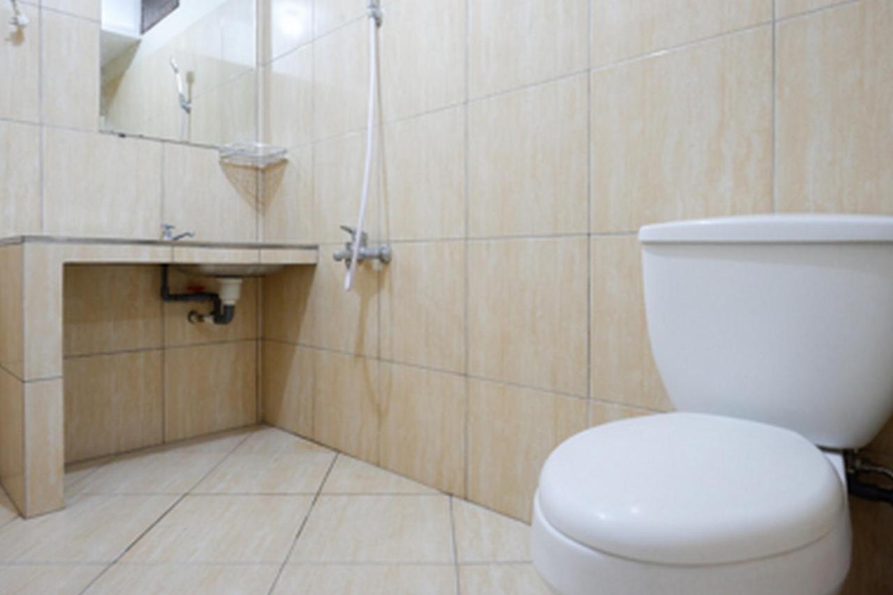 Reddoorz Near Rsud Kudus Hotel Ngoại thất bức ảnh